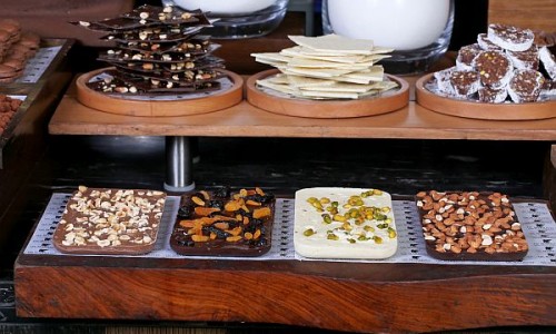 قنادی الماس غرب واوان